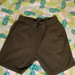 H&M knee high shorts